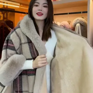 manteau à carreaux avec doublure en polaire