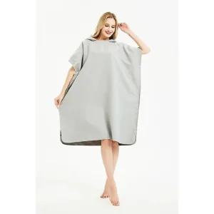 Femme poncho surf
